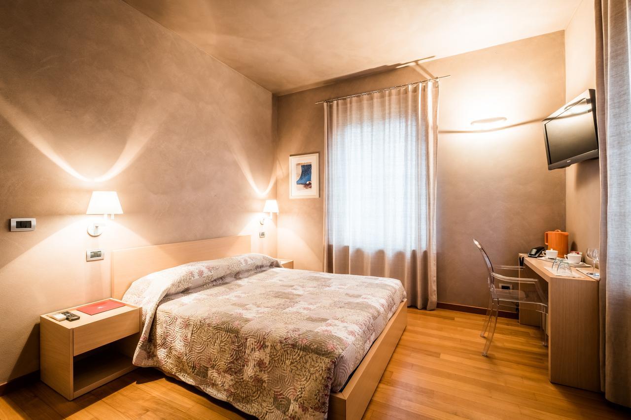 Relais 23 Hotel & Ristorante Castelnuovo Belbo 외부 사진
